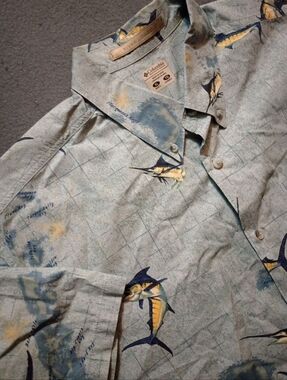 Columbia River Lodge Light Blue Short Sleeve Fishing Shirt with Yellow Accent XL